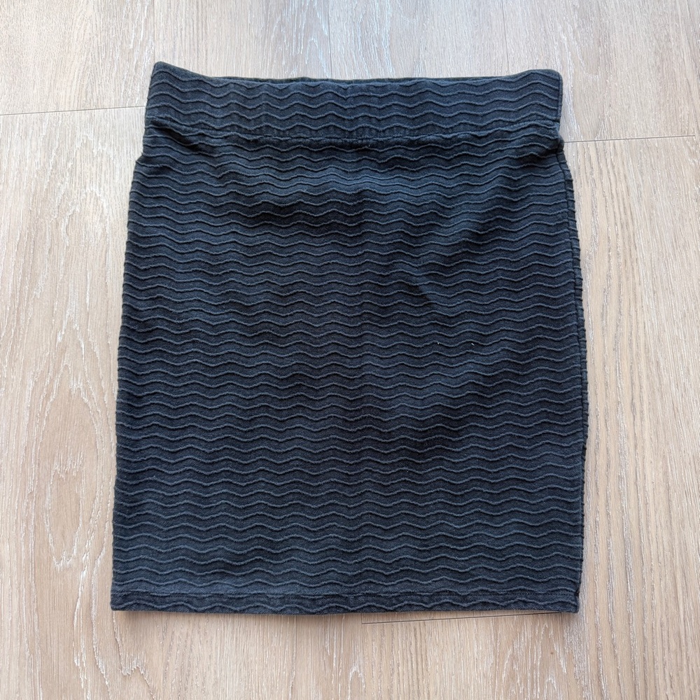 Jack Wills Black Wave Pattern Mini Skirt